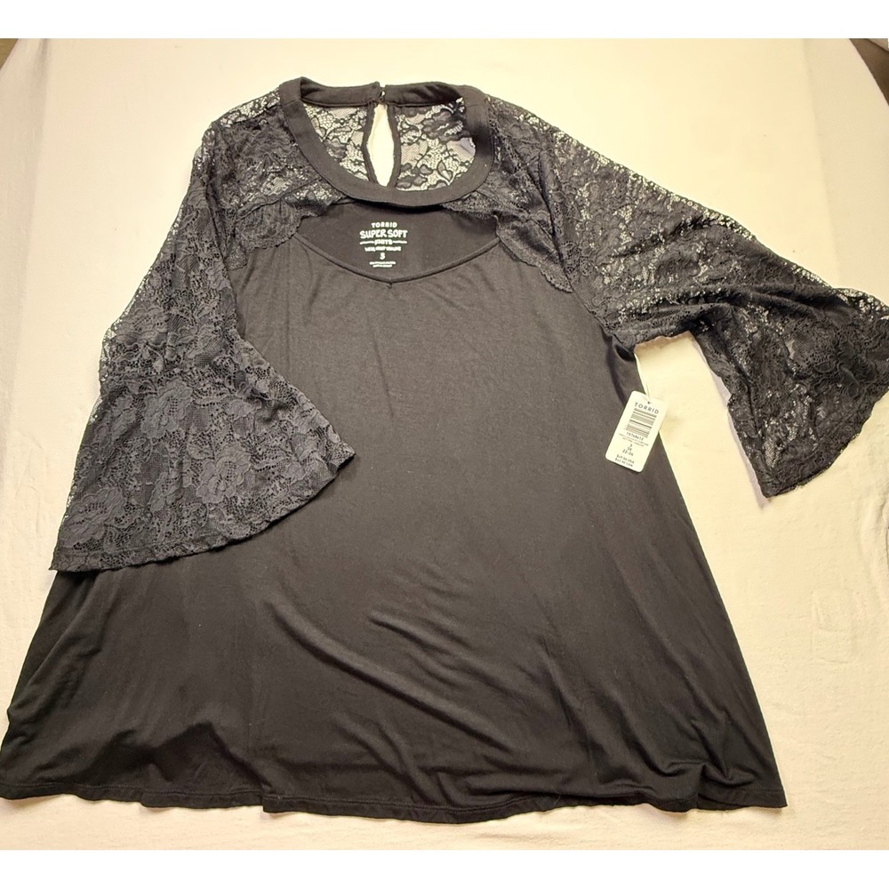 Torrid Super Soft Black Lace Bell Sleeve Choker Neck Top 3X 15748612-2629